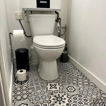 Apartment Gaby ~ Jardinet ~ Hyper-centre Pau